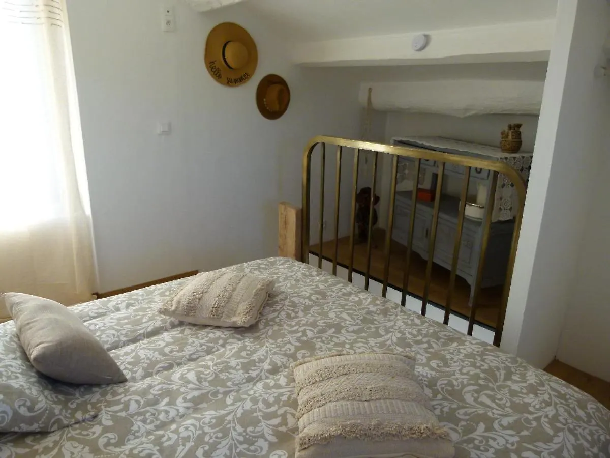 Chambre Campagnarde Bargeme 0*,  France